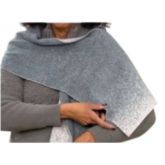 Barefoot Dreams Cozy Chic Lite Confetti Scarf Smokey Green and Fog Gray - Picture 1 of 6